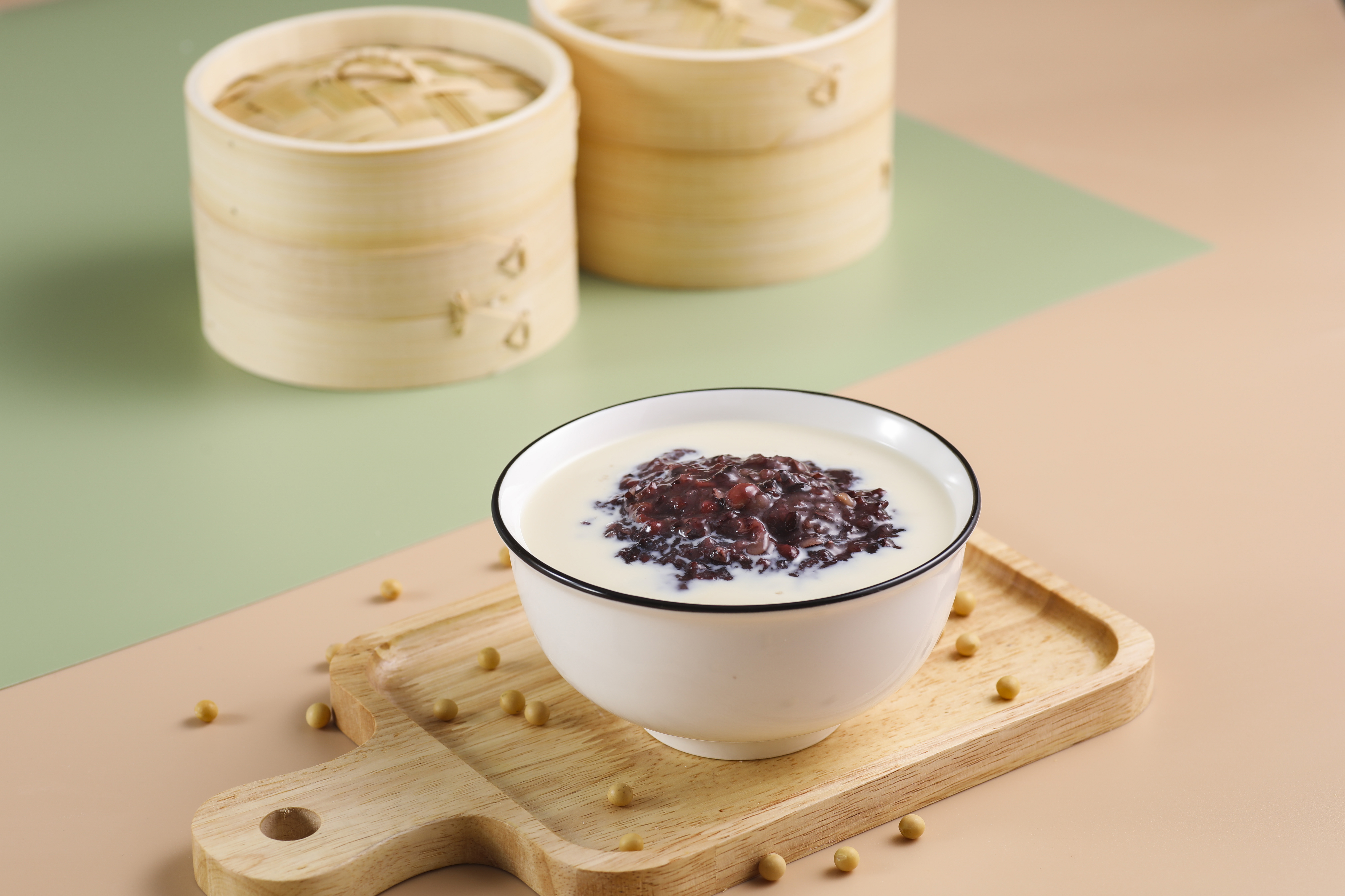 豆浆国民品类，浆小白依托高认知度做餐饮